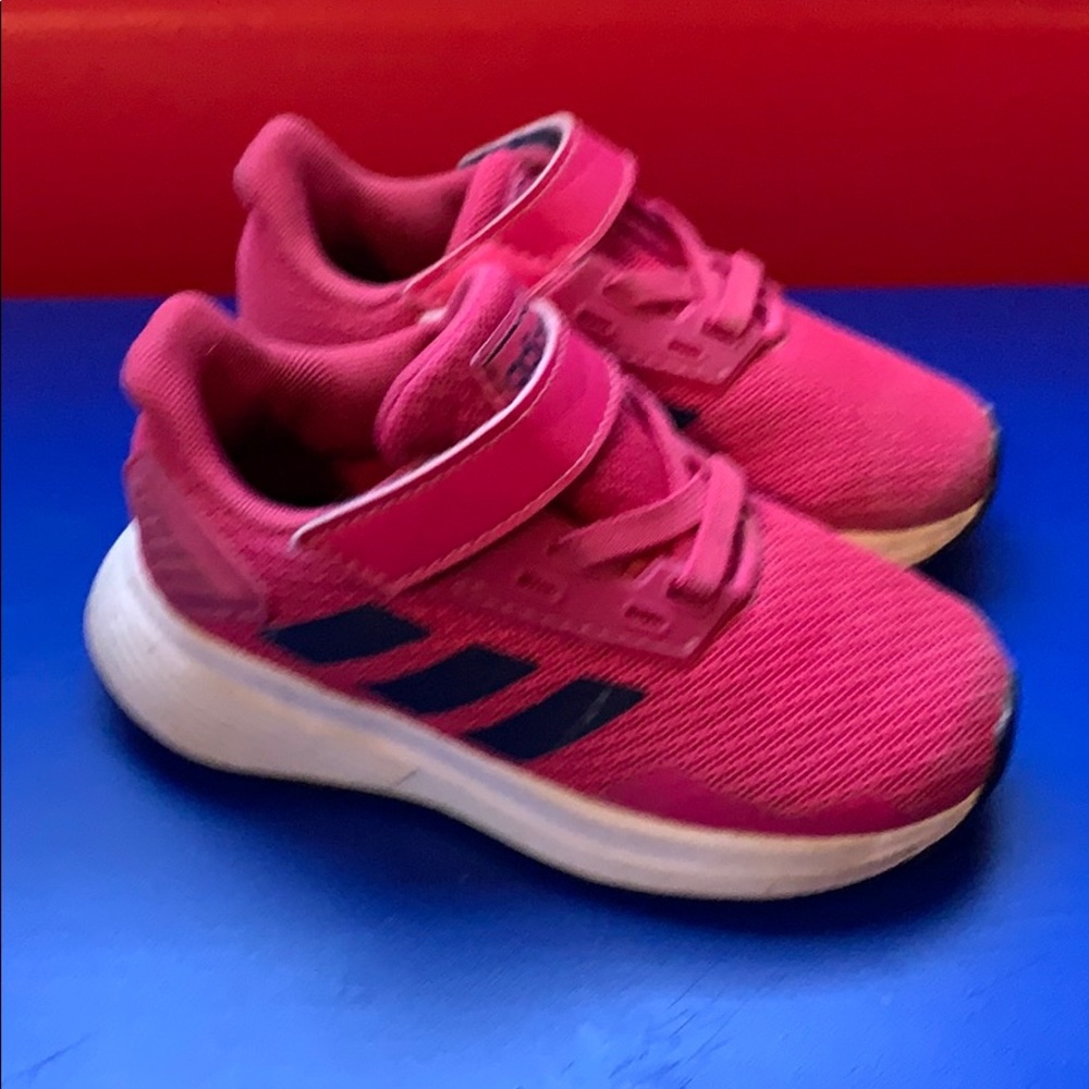 Toddler pink adidas tennis shoes